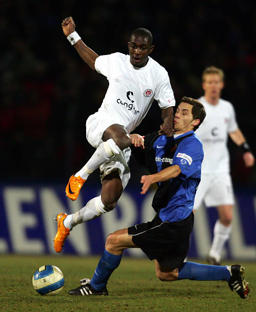 并限制勇士 并限制勇士